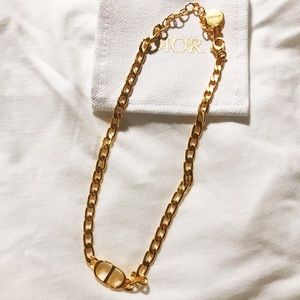 DIOR CHOKER NECKLACE